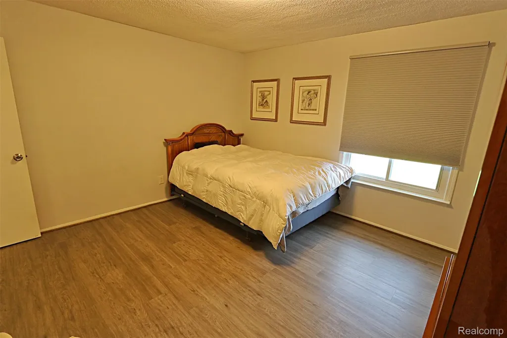 6198 Raintree Drive Canton Charter Township MI 48187