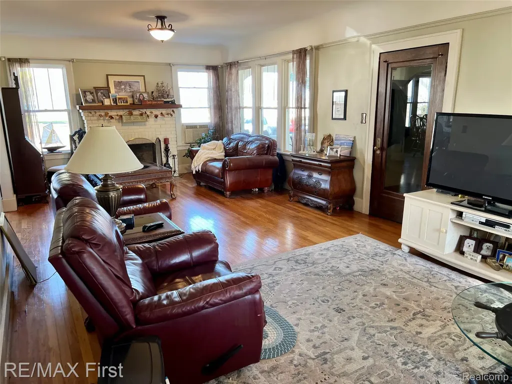 9280 River Road Clay Township MI 48001