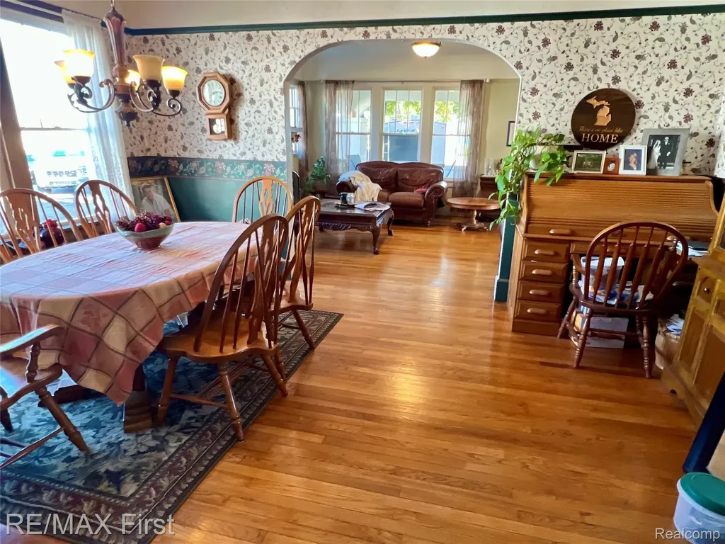 9280 River Road Clay Township MI 48001
