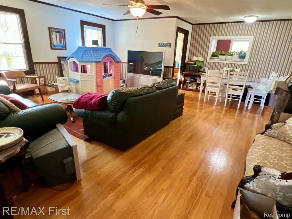 9280 River Road Clay Township MI 48001