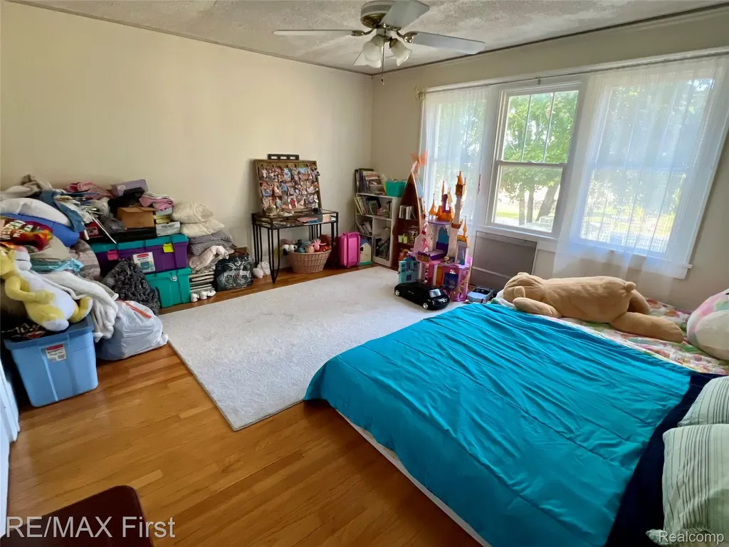 9280 River Road Clay Township MI 48001