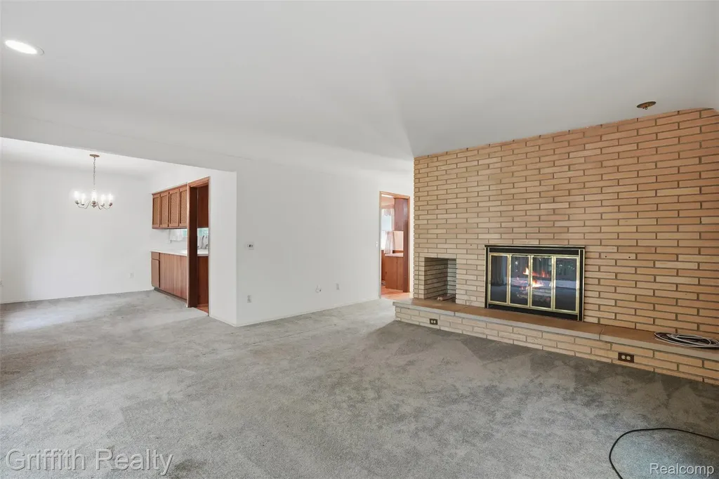 10646 Kenicott Trail Brighton Township MI 48114