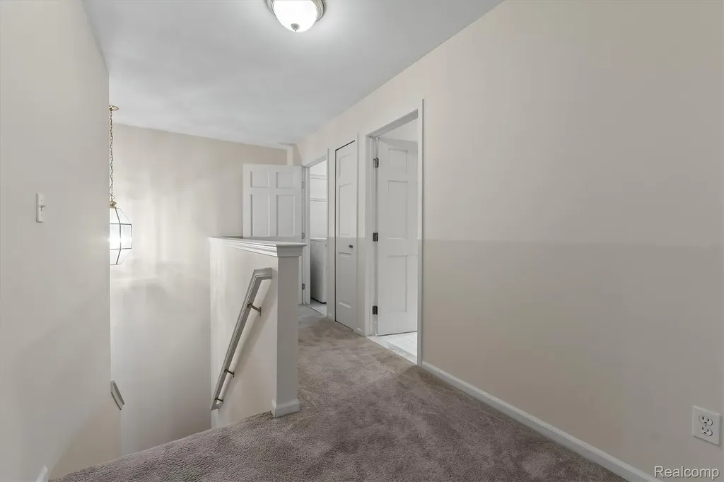 1513 Anne Drive Royal Oak City MI 48067