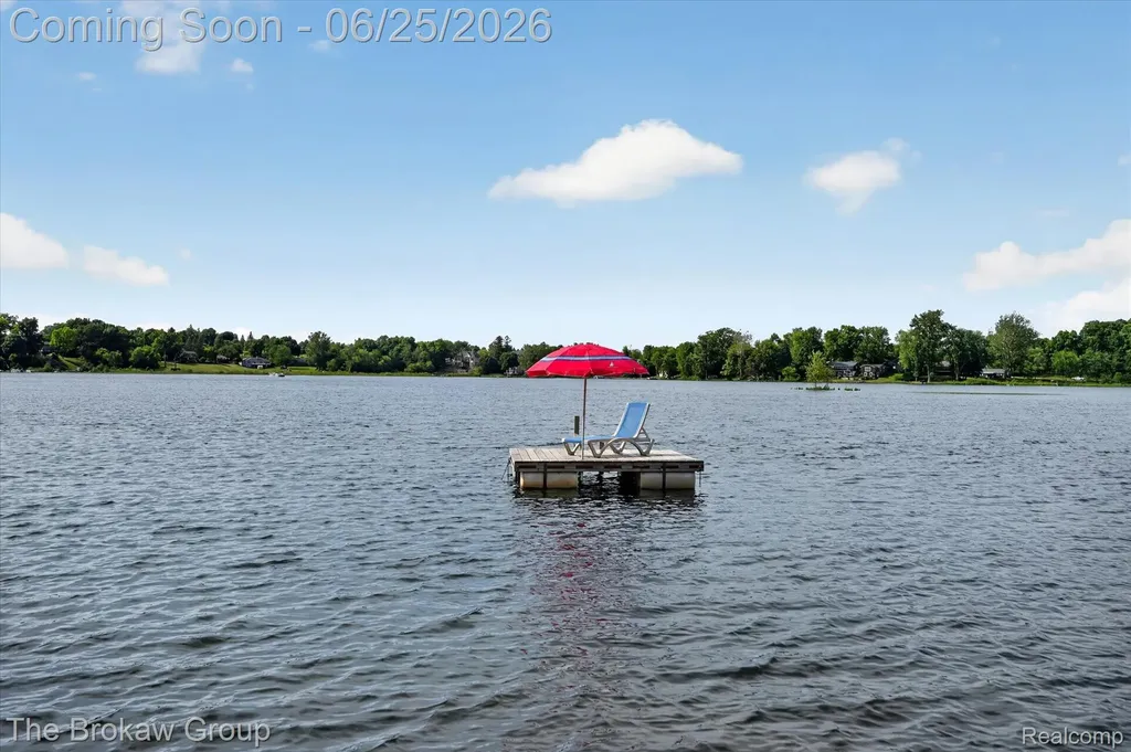 2076 Gray Park Drive Oregon Township MI 48446