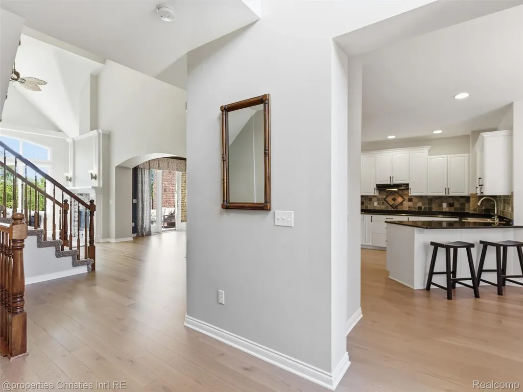 10822 Sparkling Waters Court Green Oak Township MI 48178
