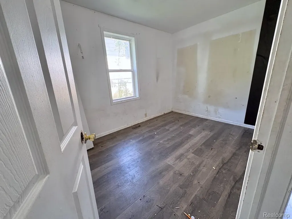 2840 Oldsmobile Avenue Waterford Charter Township MI 48328