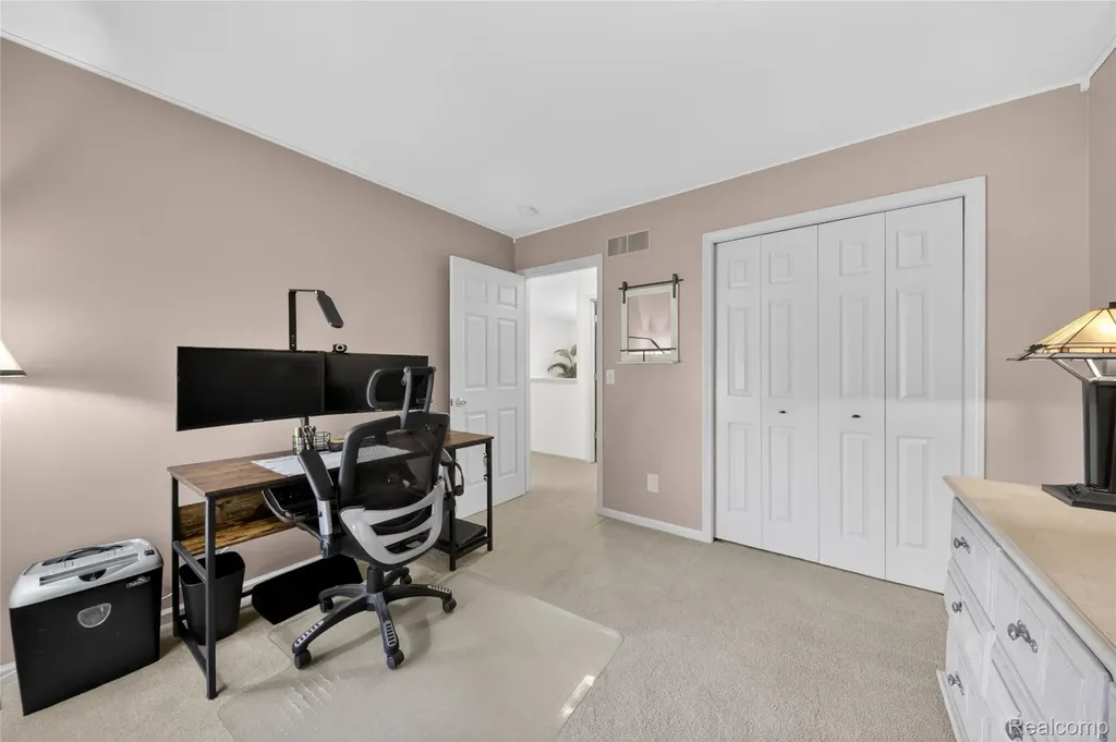 4728 Sherwood Circle Canton Charter Township MI 48188