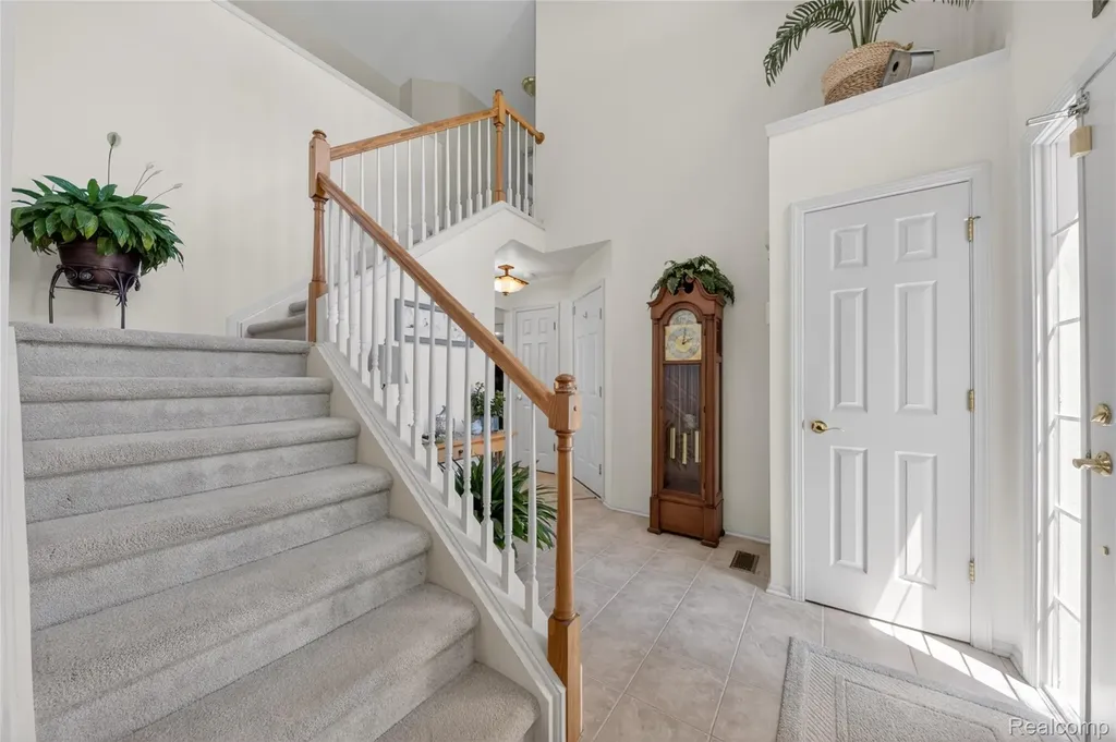 4728 Sherwood Circle Canton Charter Township MI 48188