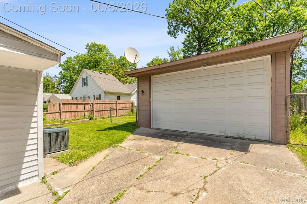 3280 Inman Street Ferndale City MI 48220