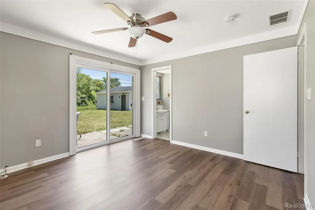 51056 Fairlane Drive Shelby Charter Township MI 48316