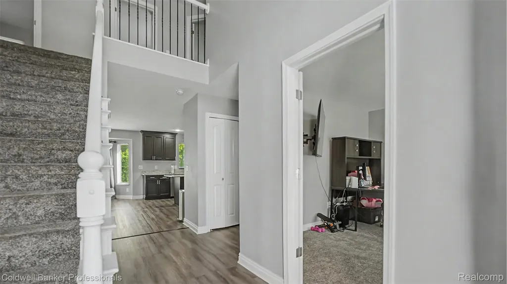 22262 Brywood Court Clinton Charter Township MI 48036