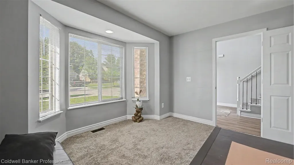 22262 Brywood Court Clinton Charter Township MI 48036