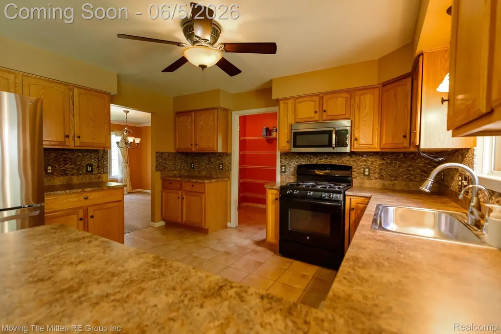 13879 Arlene Lane Van Buren Charter Township MI 48111