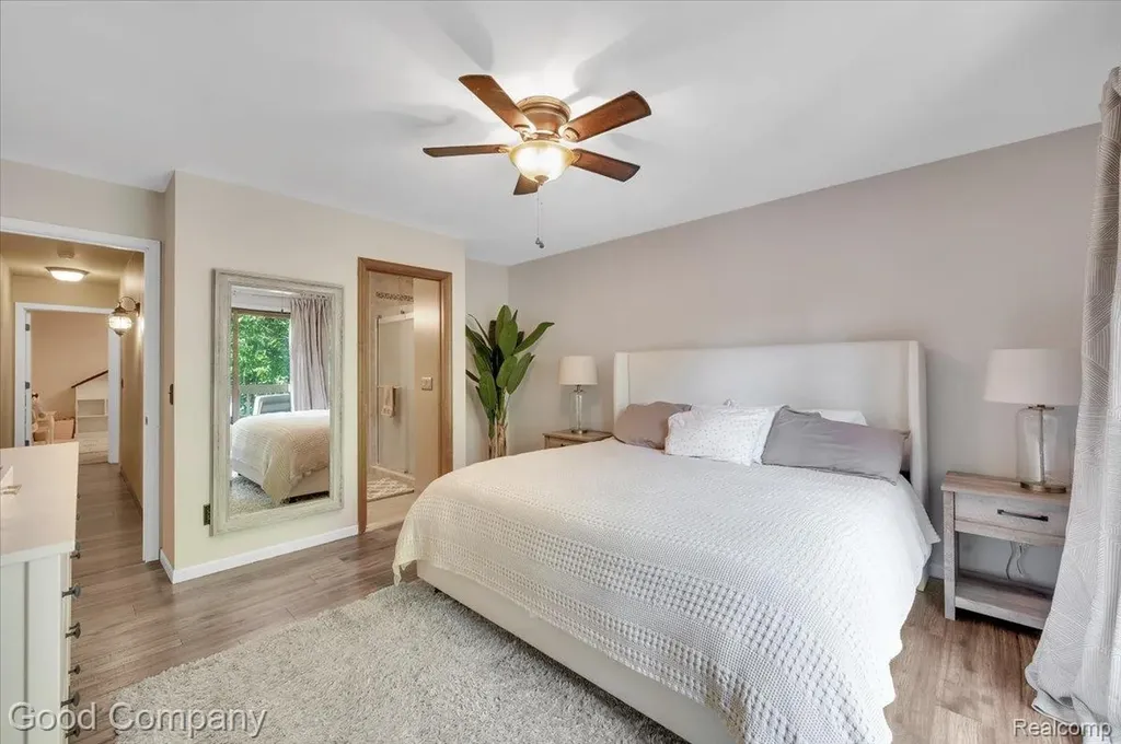 5504 Starwood Drive Commerce Charter Township MI 48382