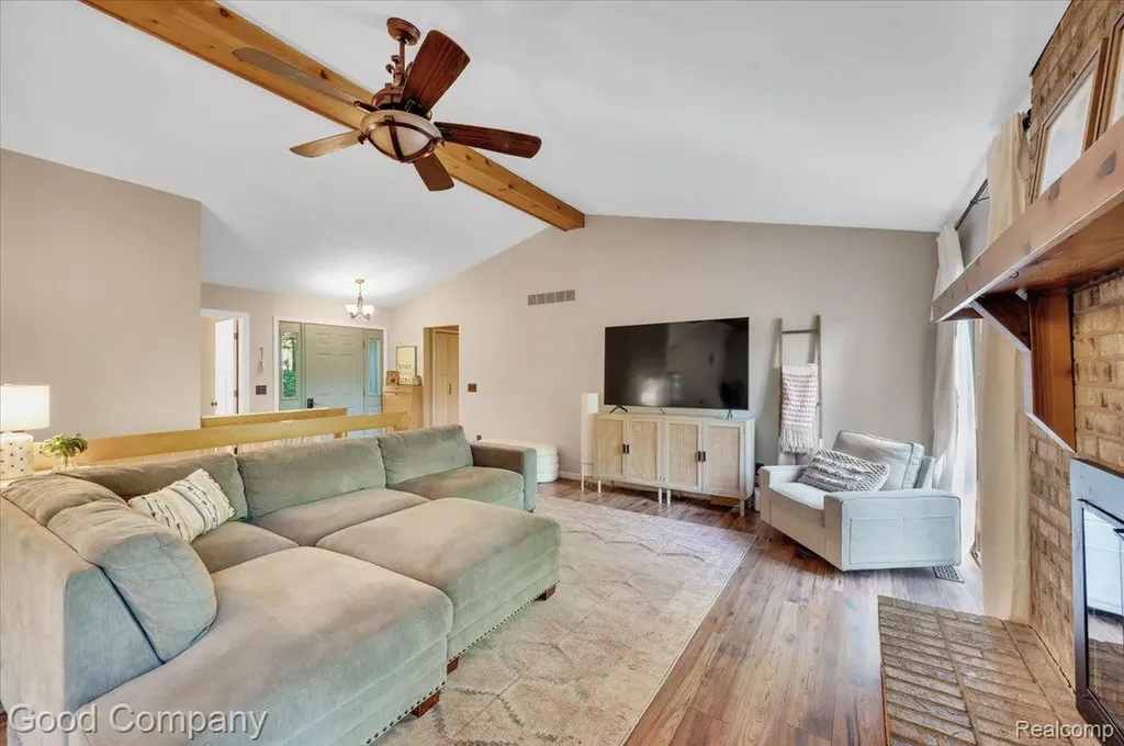5504 Starwood Drive Commerce Charter Township MI 48382