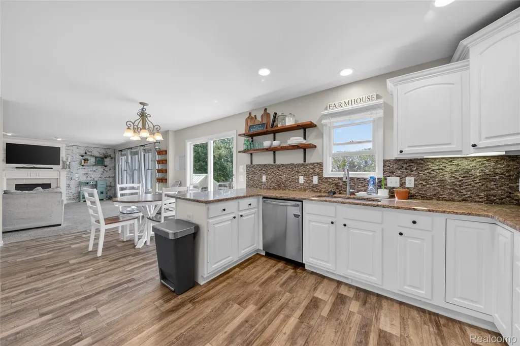9191 Judd Road Handy Township MI 48836