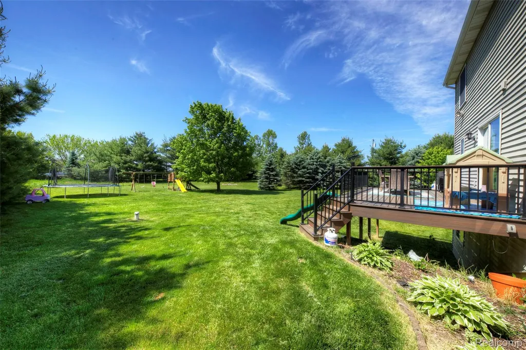 9191 Judd Road Handy Township MI 48836
