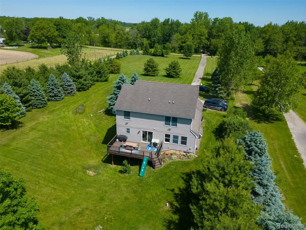 9191 Judd Road Handy Township MI 48836
