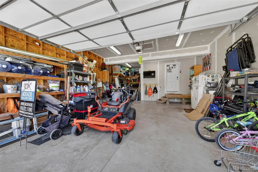 9191 Judd Road Handy Township MI 48836