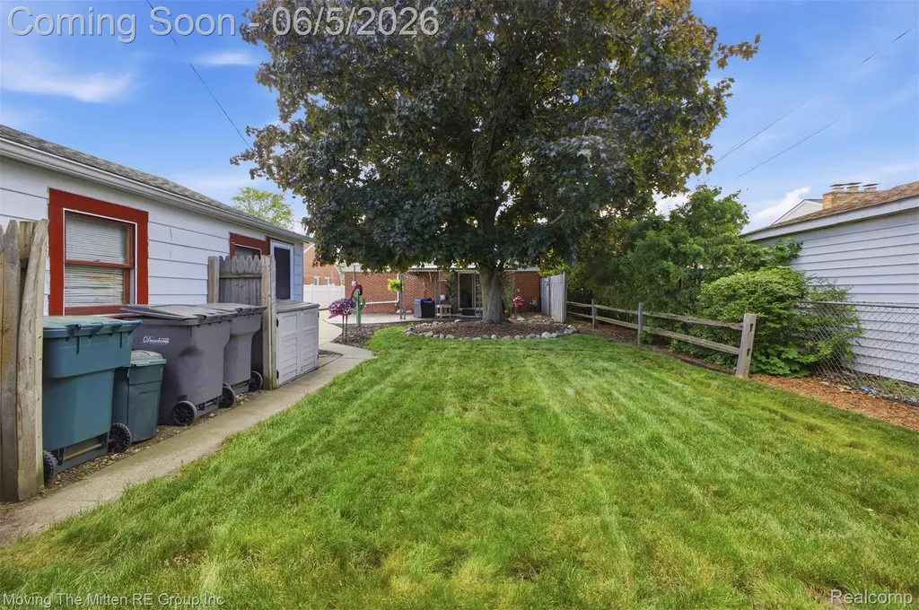 3327 Syracuse Street Dearborn City MI 48124
