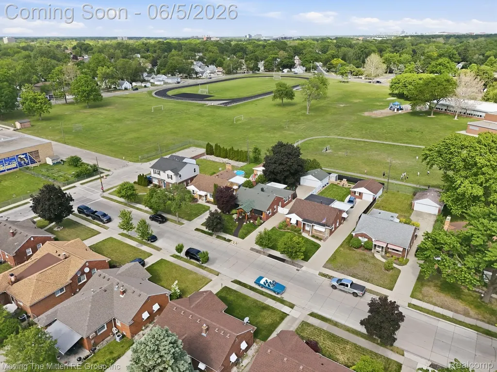 3327 Syracuse Street Dearborn City MI 48124