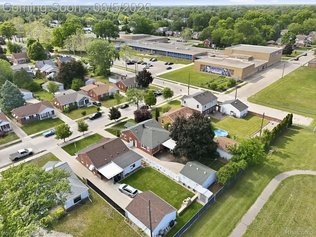 3327 Syracuse Street Dearborn City MI 48124