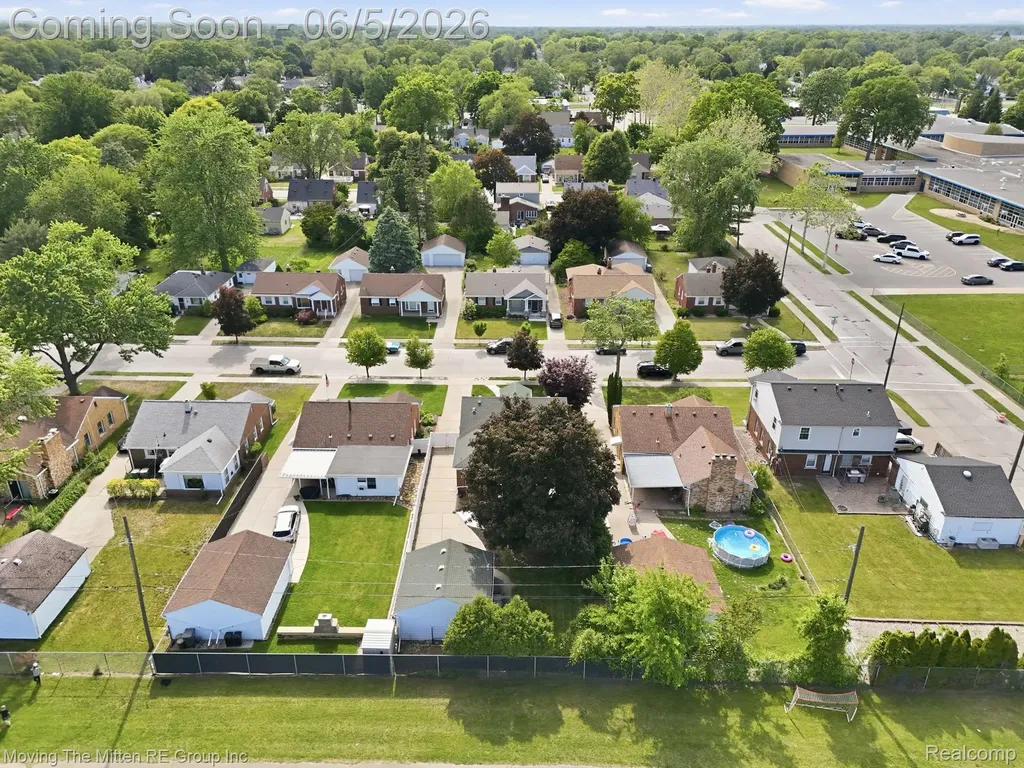 3327 Syracuse Street Dearborn City MI 48124