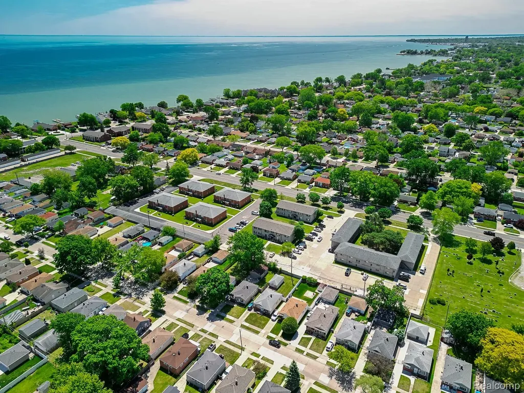 22612 Arcadia Street St. Clair Shores City MI 48082