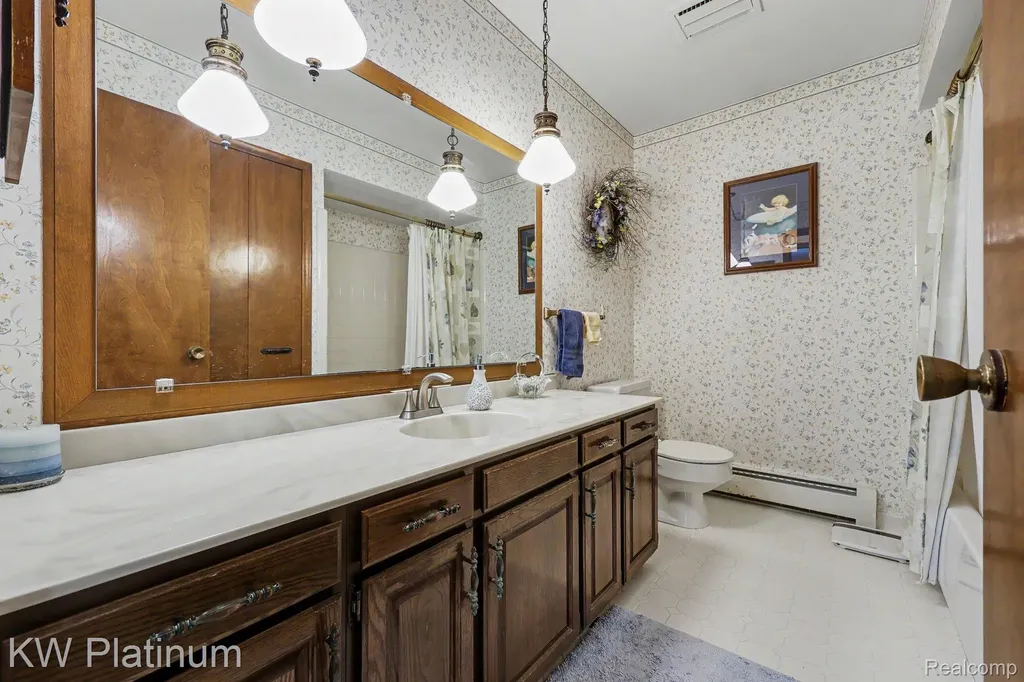 9474 Bartel Road Columbus Township MI 48063