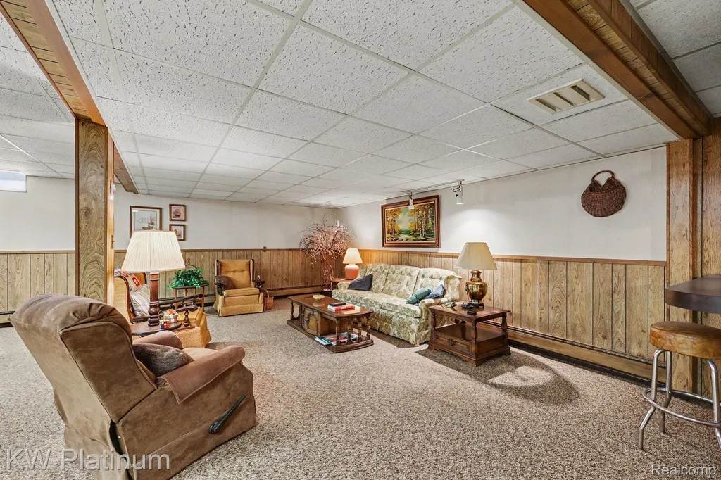 9474 Bartel Road Columbus Township MI 48063