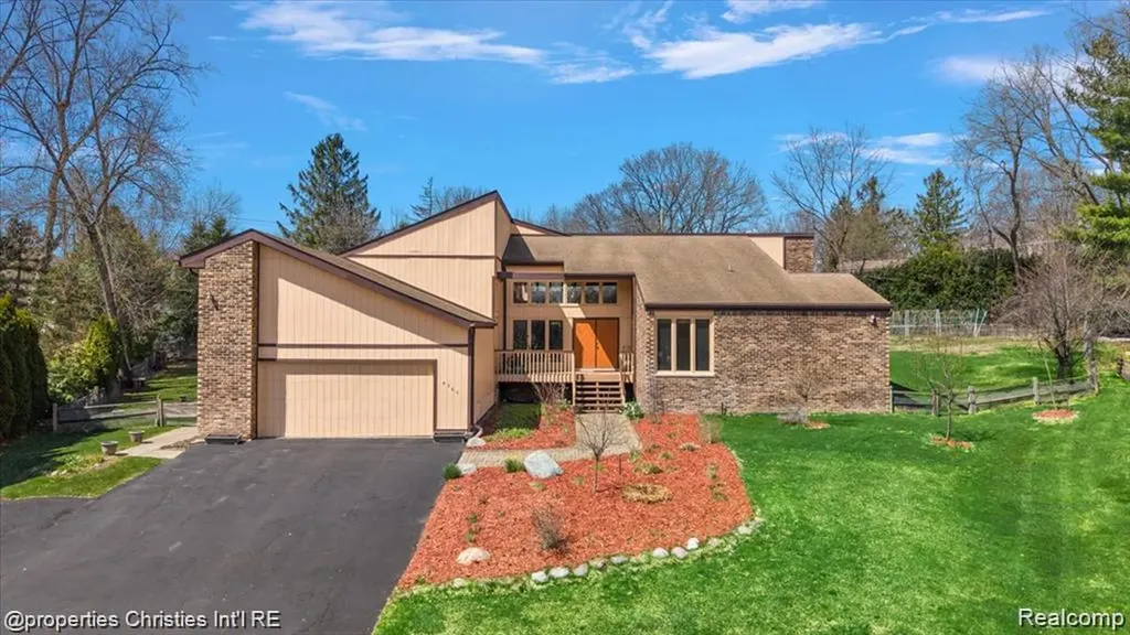 4566 Walden Drive Bloomfield Hills City MI 48301