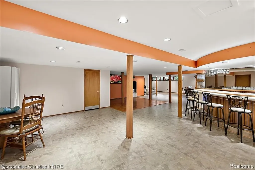 4566 Walden Drive Bloomfield Hills City MI 48301