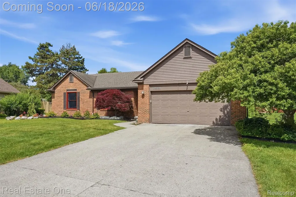 24889 Sutherland Drive Novi City MI 48374