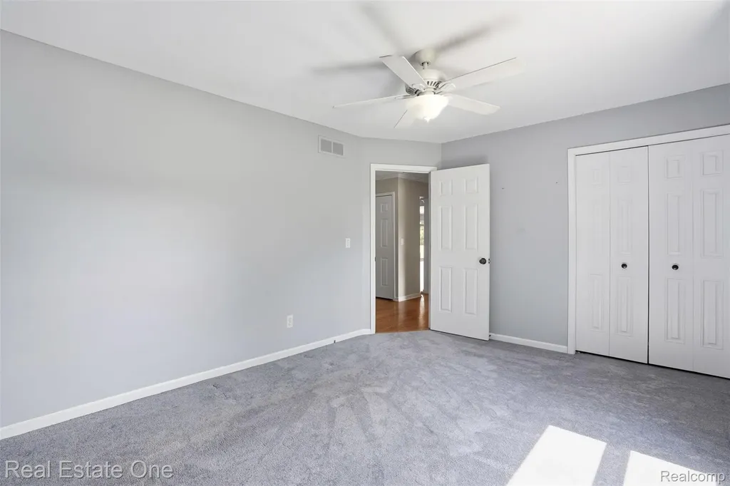 24889 Sutherland Drive Novi City MI 48374