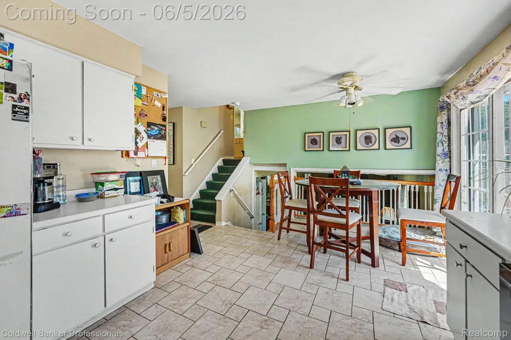 22606 Manor Street St. Clair Shores City MI 48081