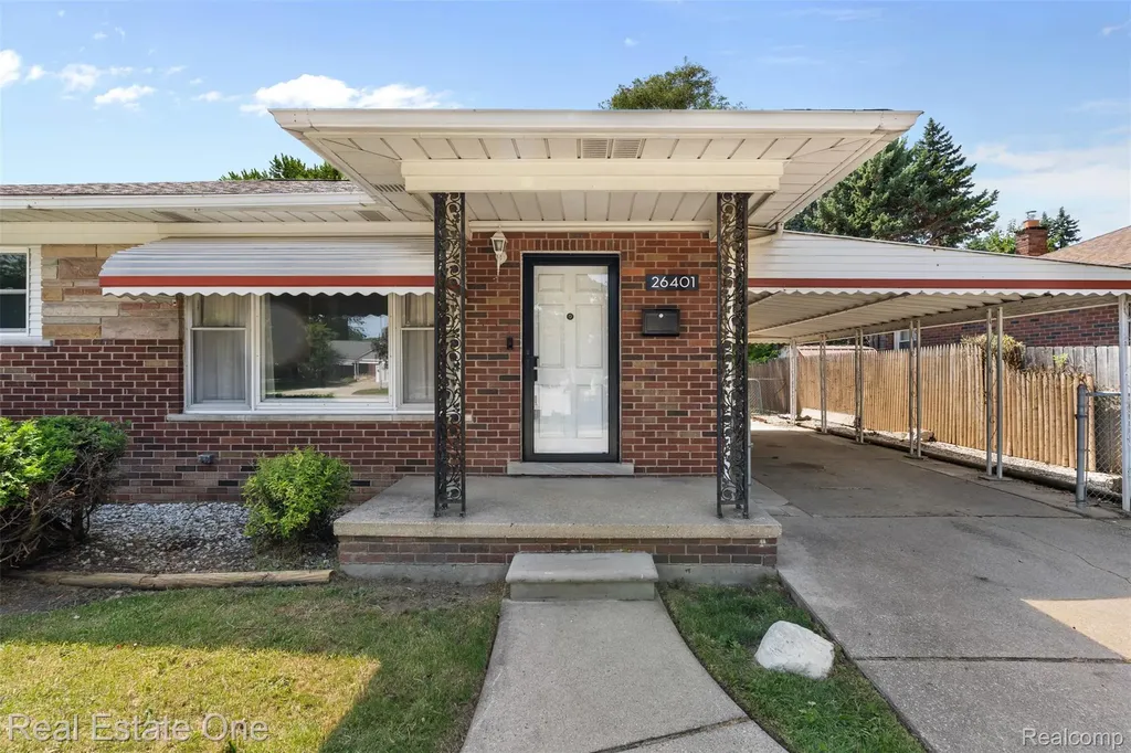 26401 Little Mack Avenue St. Clair Shores City MI 48081