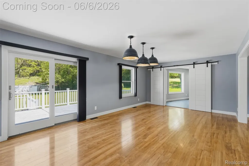 7060 Sheldon Road Hamburg Township MI 48189