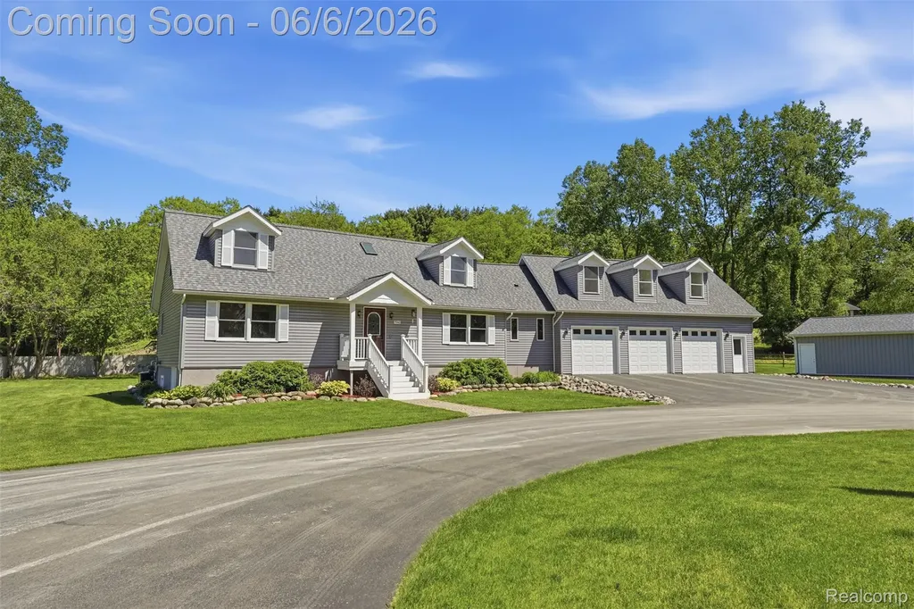 7060 Sheldon Road Hamburg Township MI 48189