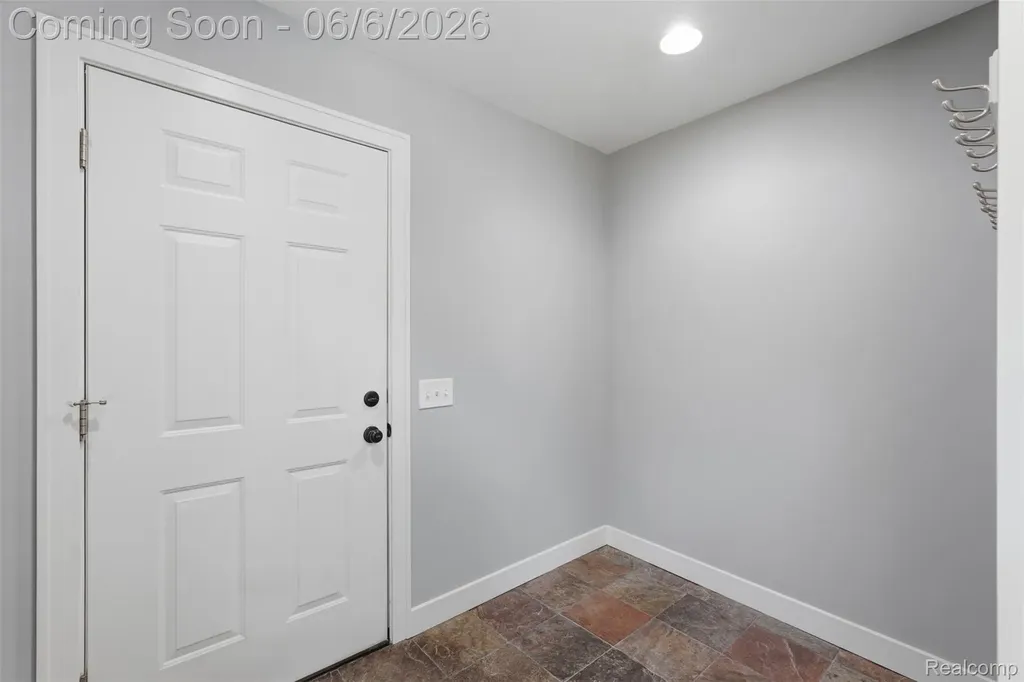 7060 Sheldon Road Hamburg Township MI 48189