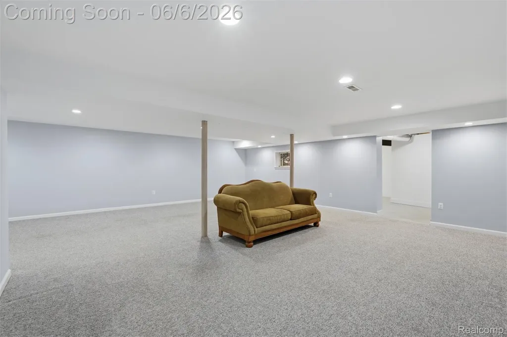7060 Sheldon Road Hamburg Township MI 48189