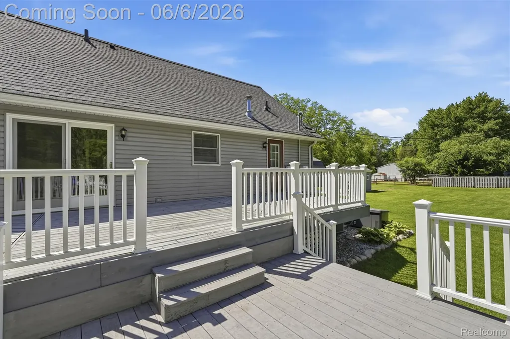 7060 Sheldon Road Hamburg Township MI 48189