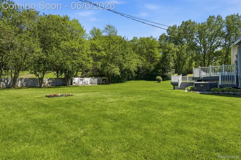 7060 Sheldon Road Hamburg Township MI 48189