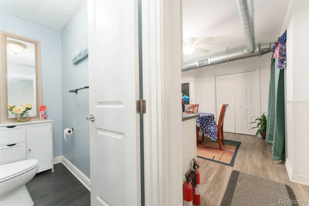 204 E Grand River Avenue Fowlerville Village MI 48836