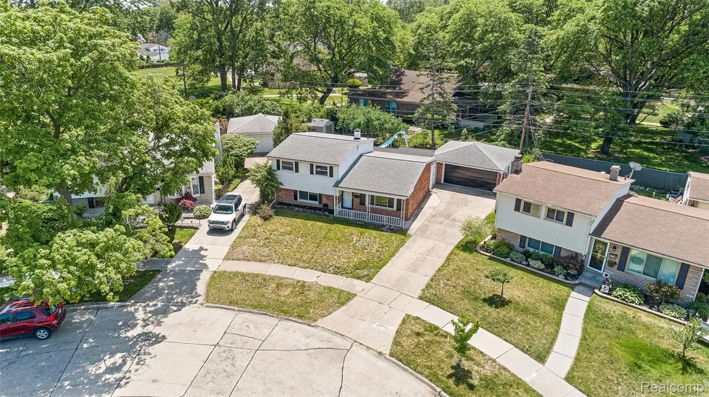23319 Haig Street Taylor City MI 48180