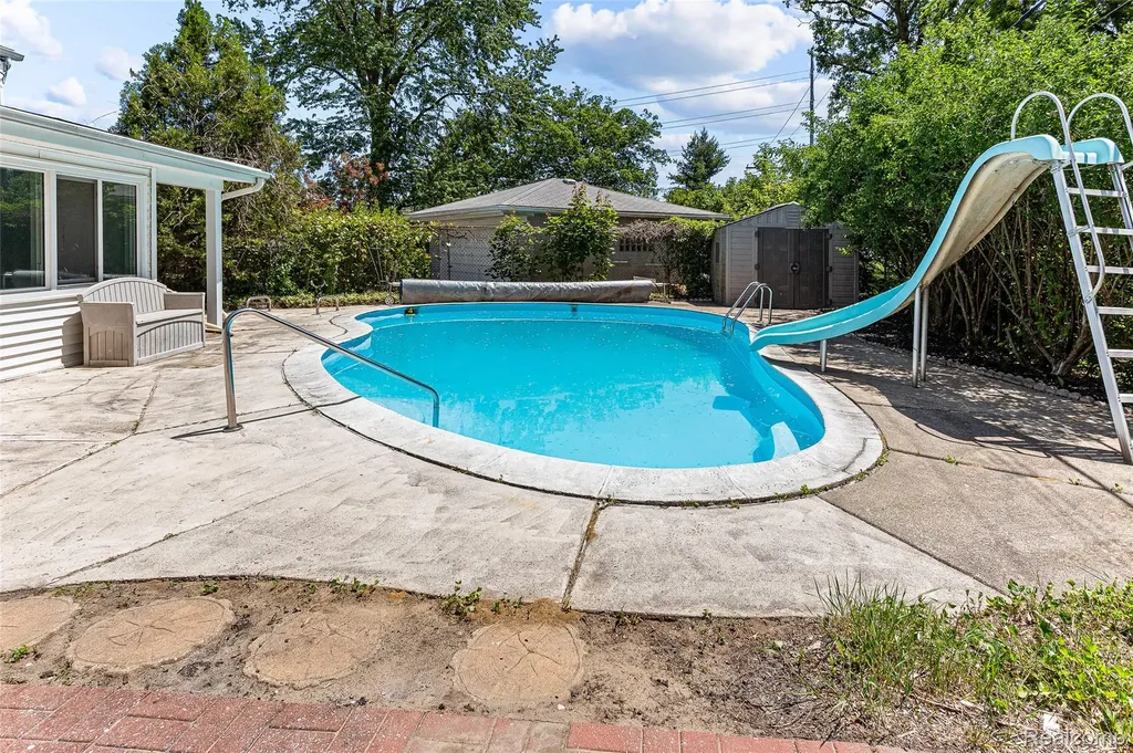 23319 Haig Street Taylor City MI 48180