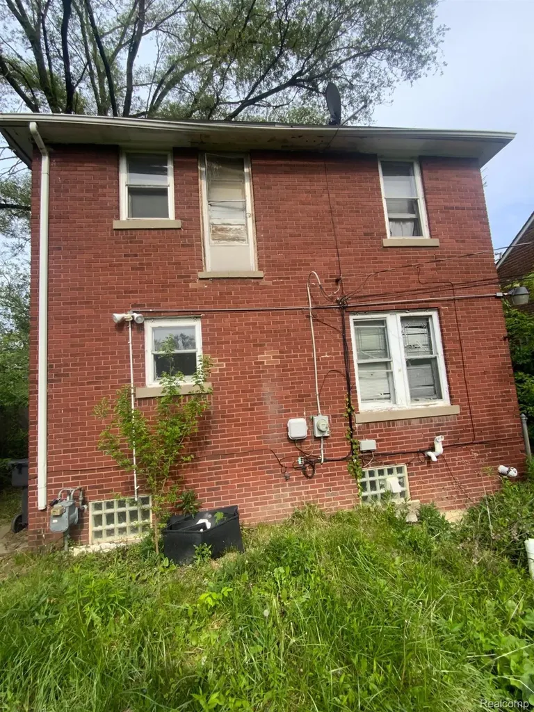 15411 Ferguson Street Detroit City MI 48227