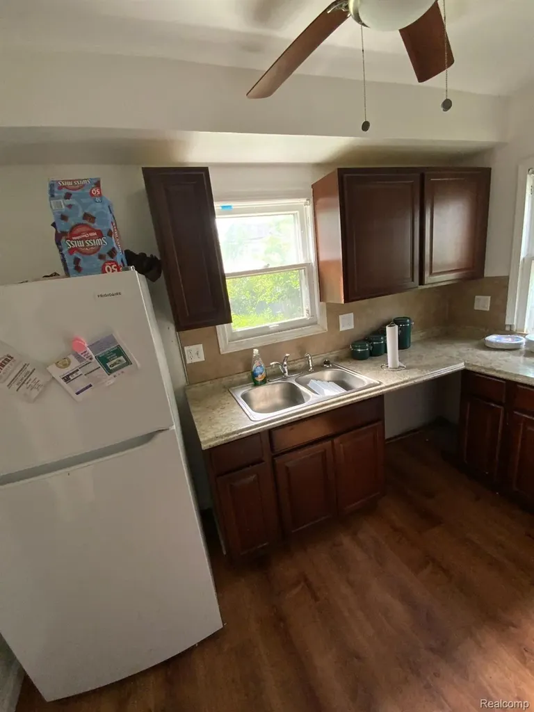 15411 Ferguson Street Detroit City MI 48227