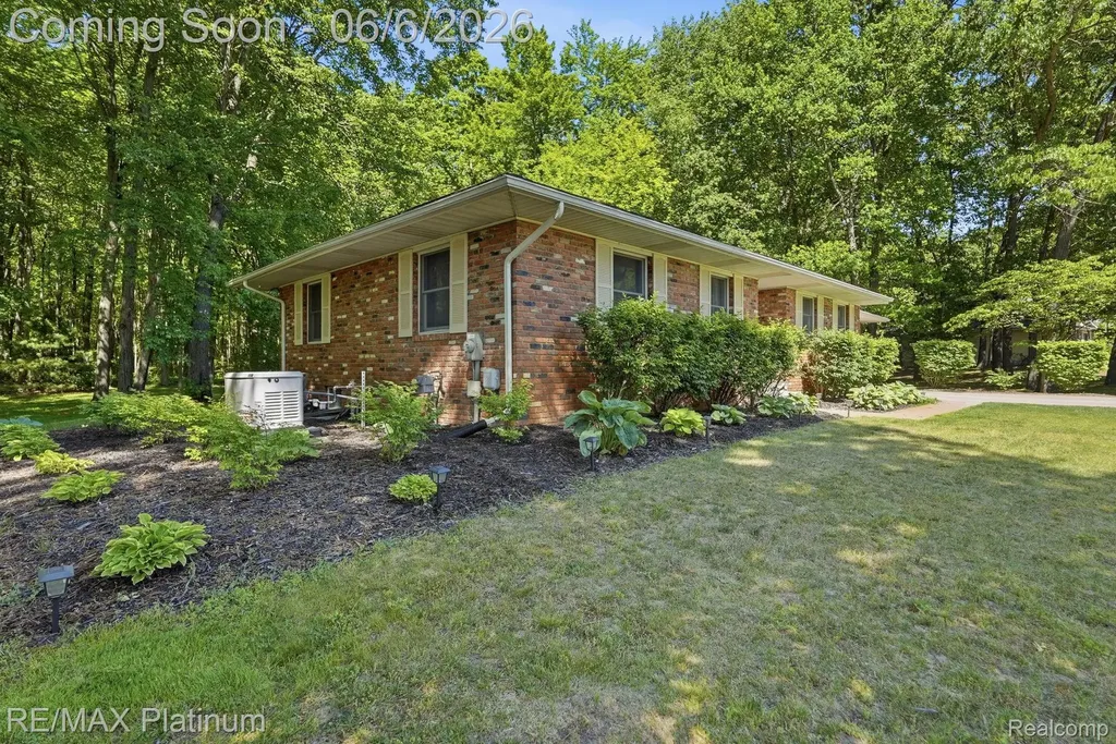 1539 Clark Lake Road Brighton Township MI 48114