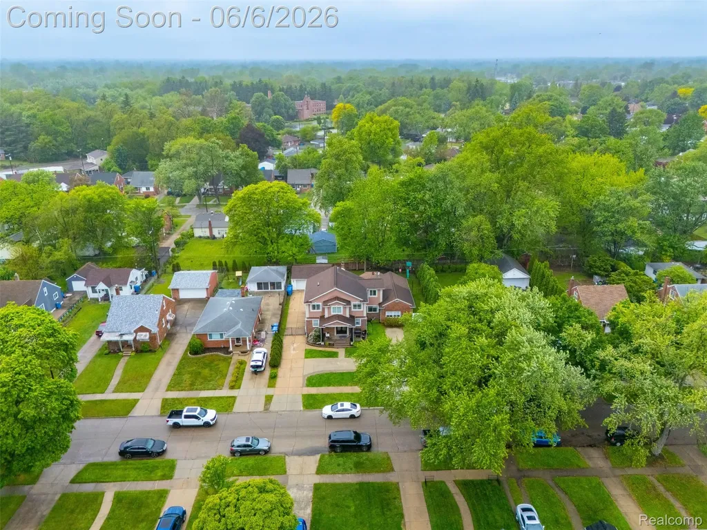 7723 Hazelton Street Dearborn Heights City MI 48127