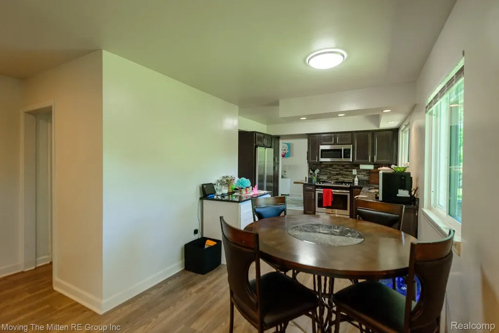 23735 W Newell Circle Farmington Hills City MI 48336